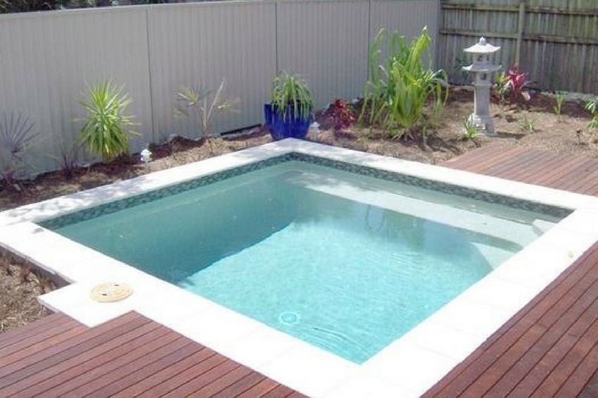 plunge pools for small yards